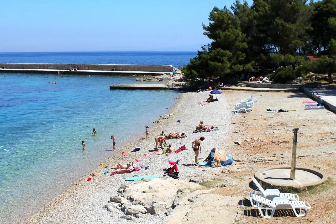 Apartments With A Parking Space Veli Losinj, Losinj - 8060 Hırvatistan